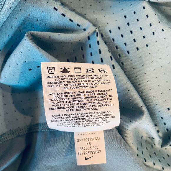 Nike Pro Womens XS Blue Hypercool Training Racerback Yoga Gym Tank 832056-055 - Picture 8 of 9